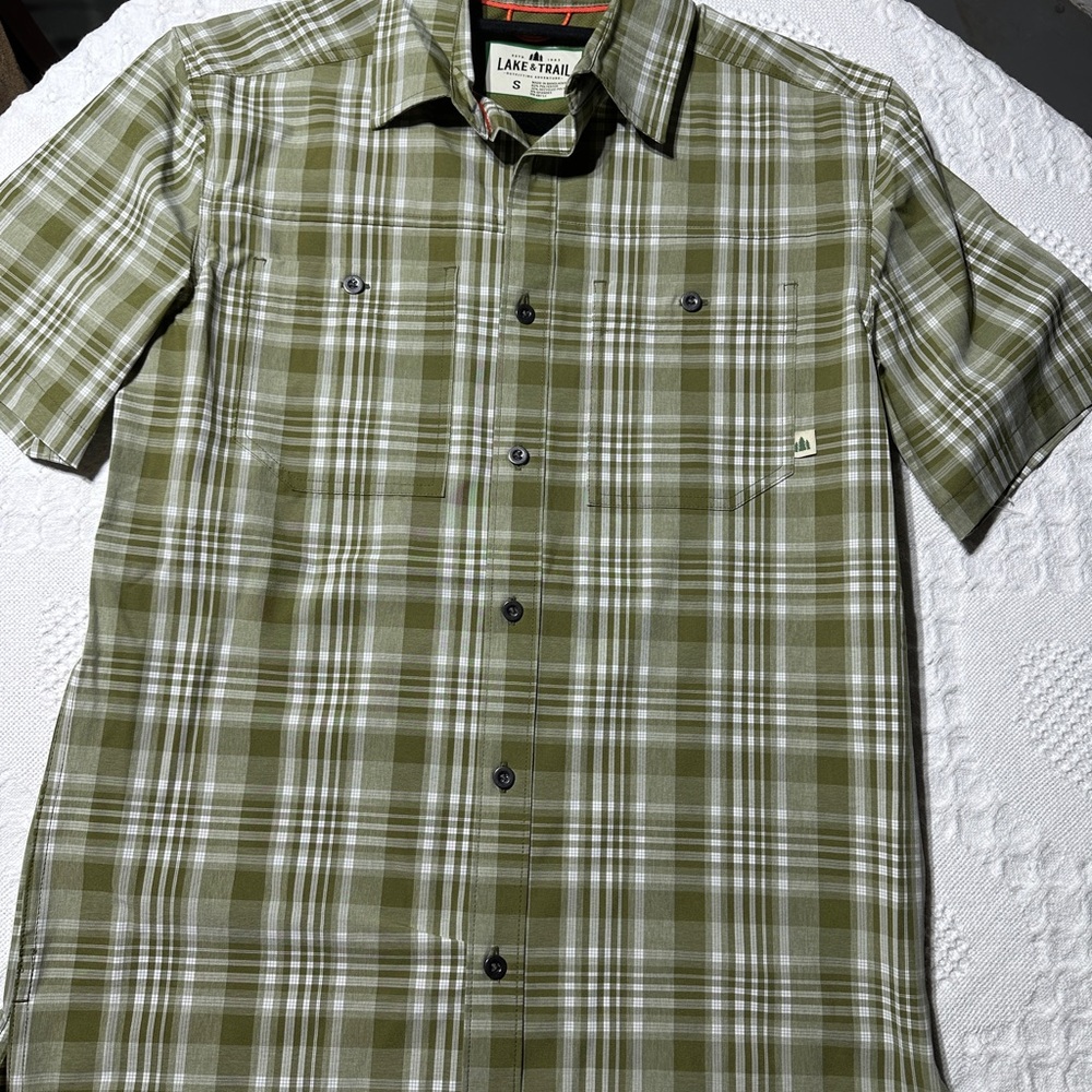 Lake & Trail Men's Olive Green Plaid Short-Sleeve Button-Down Shirt-Small